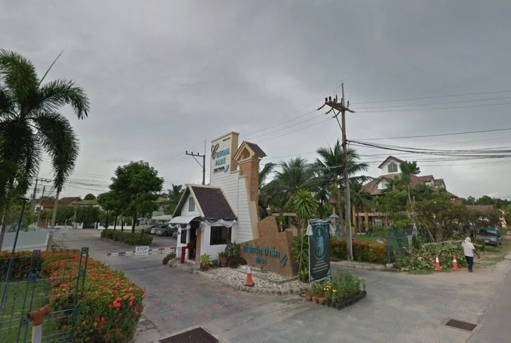 Central Park 4 Village