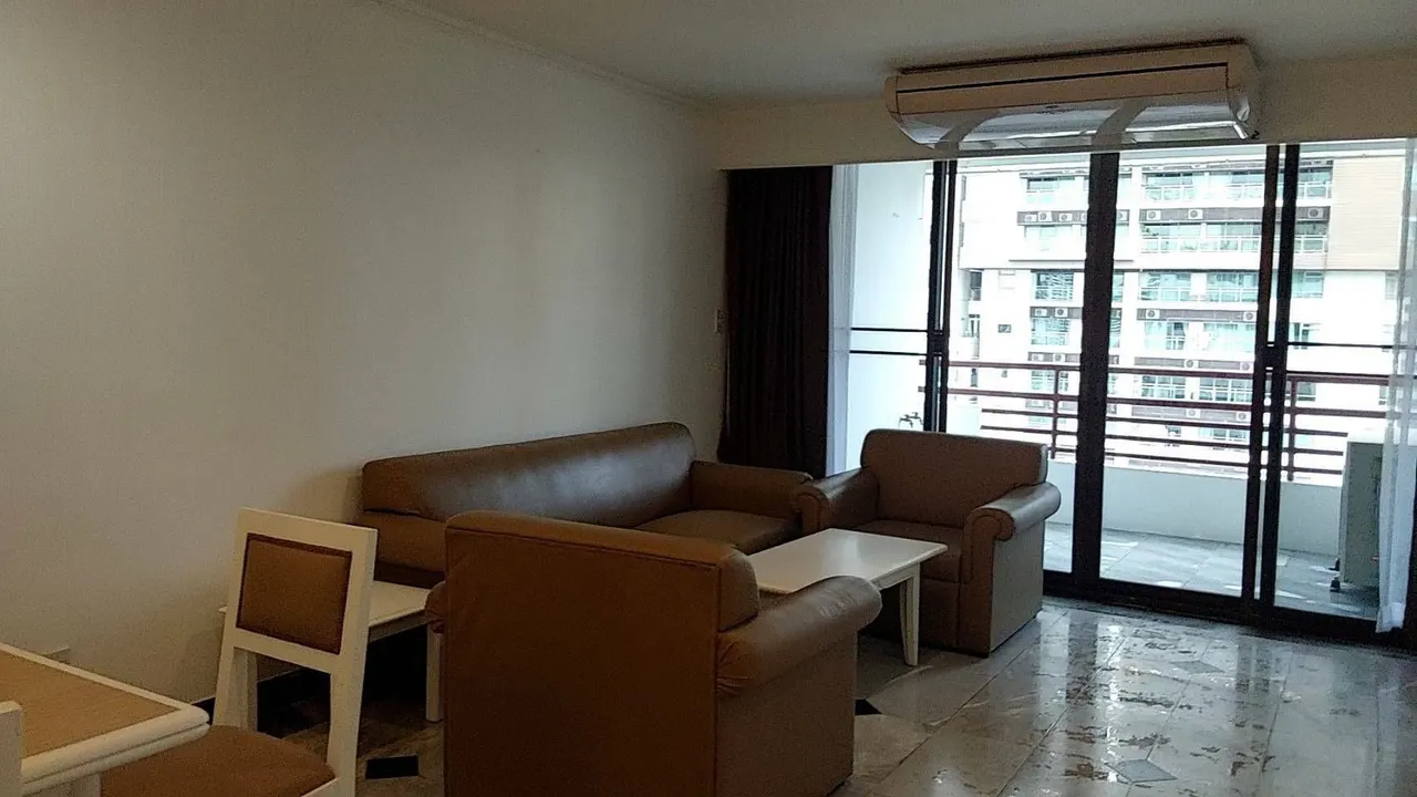 Condo · 2 室 · 1 卫 · 88 m²