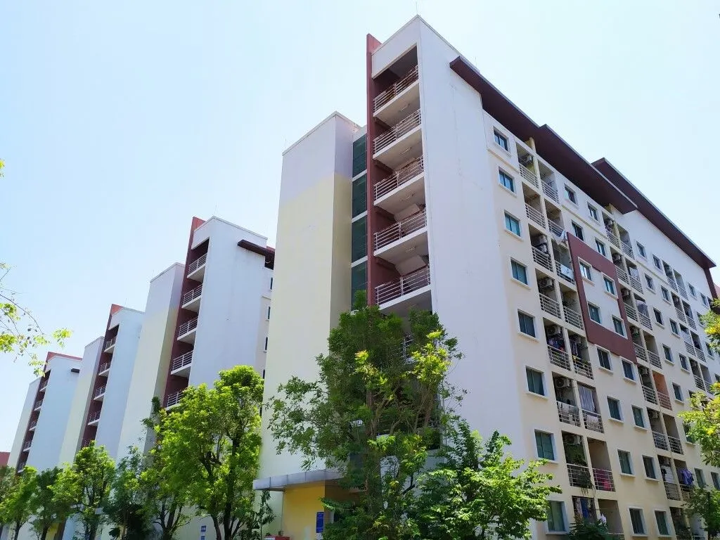 Smart Condo at Rama 2