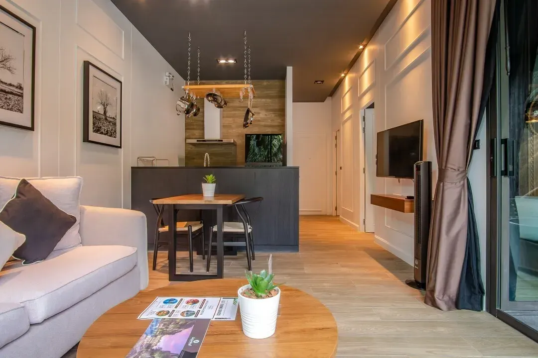 Condo · 1 bd · 1 ba · 56 m²