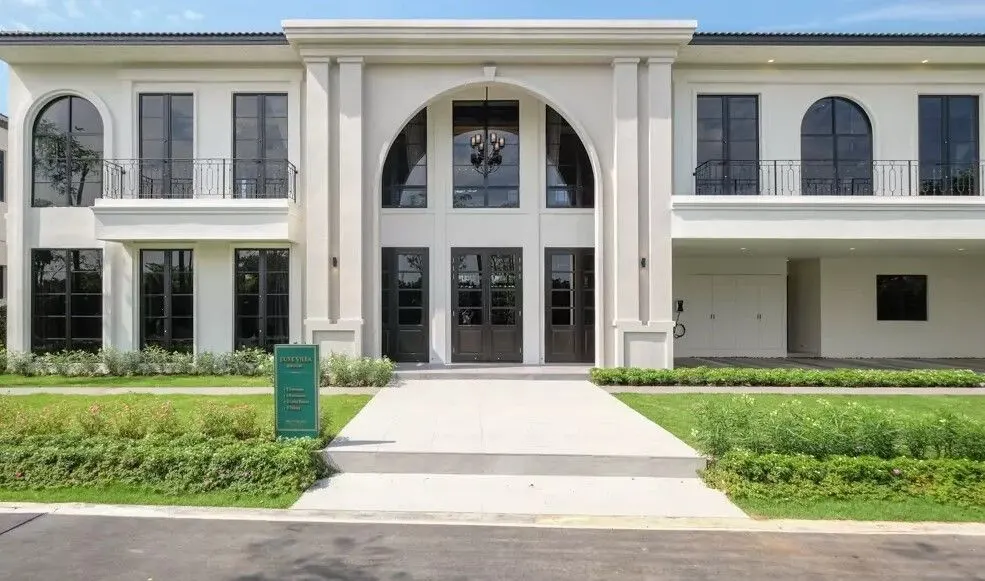 Villa · 5 ch. · 6 sdb · 628 m²