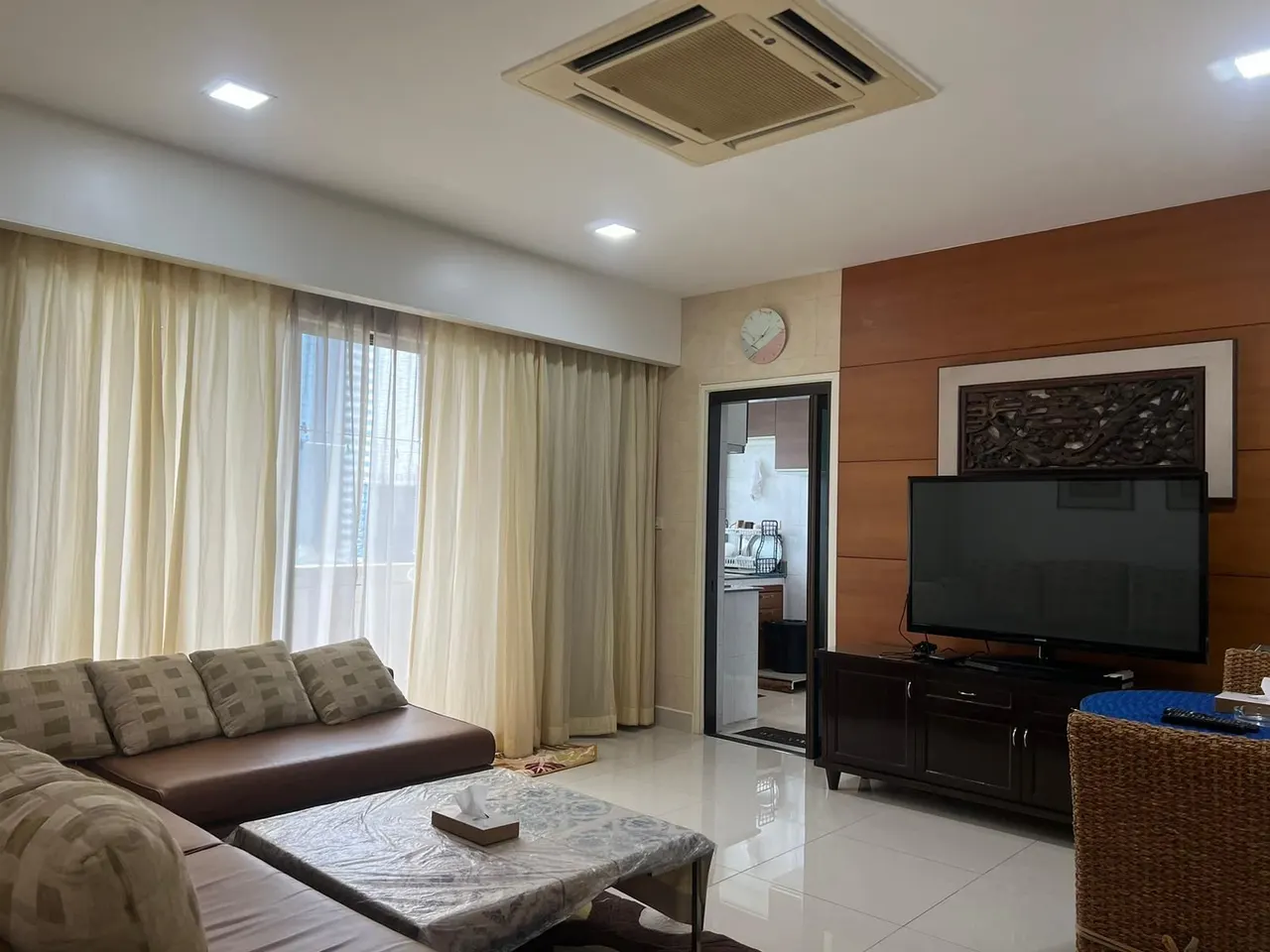 Condo · 2 bd · 1 ba · 68 m²