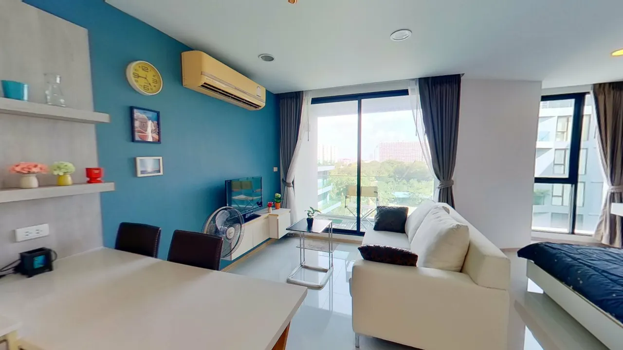 Condo · 1 bd · 1 ba · 35 m²
