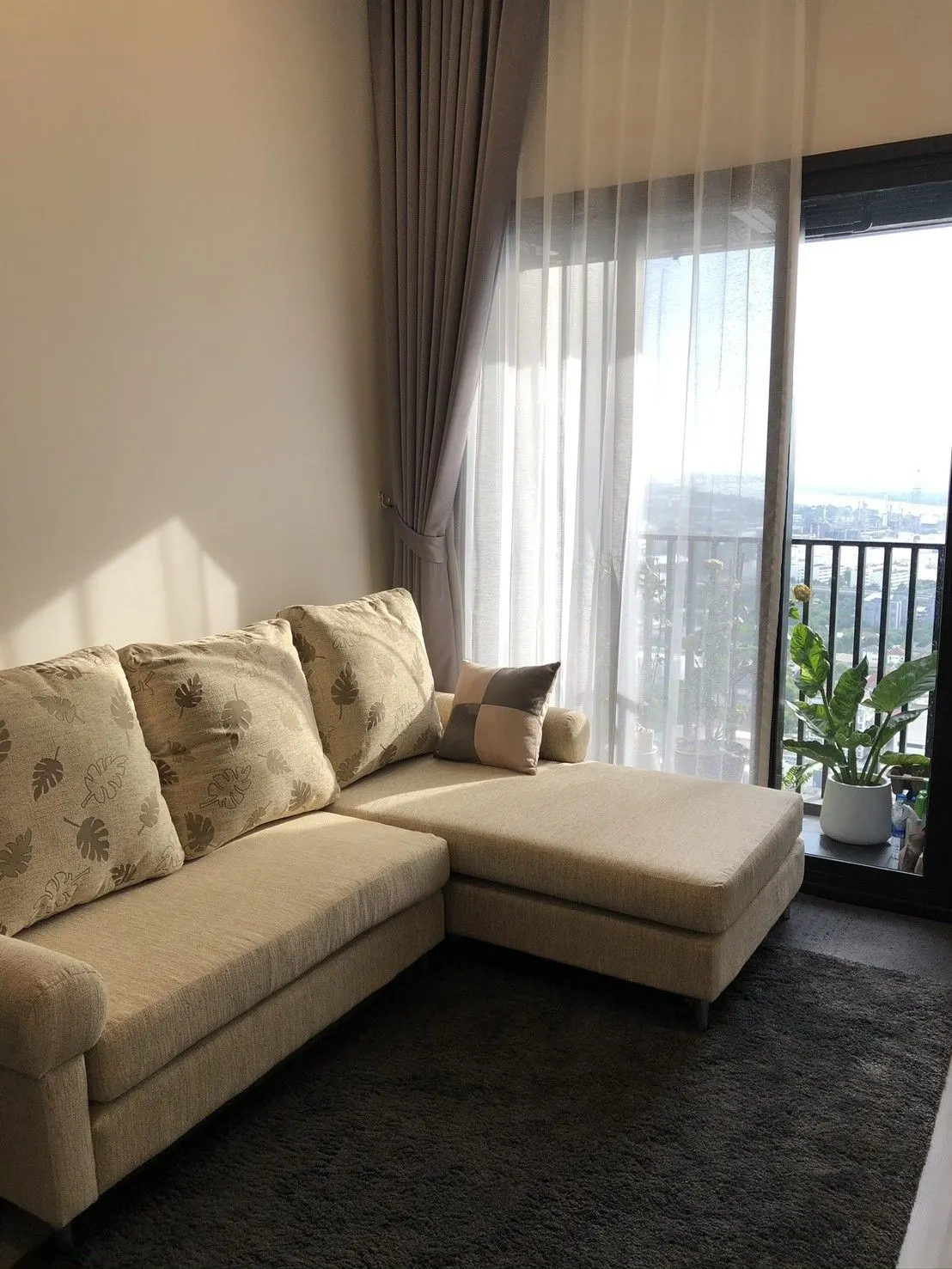 1 bd · 1 ba · 27 m²