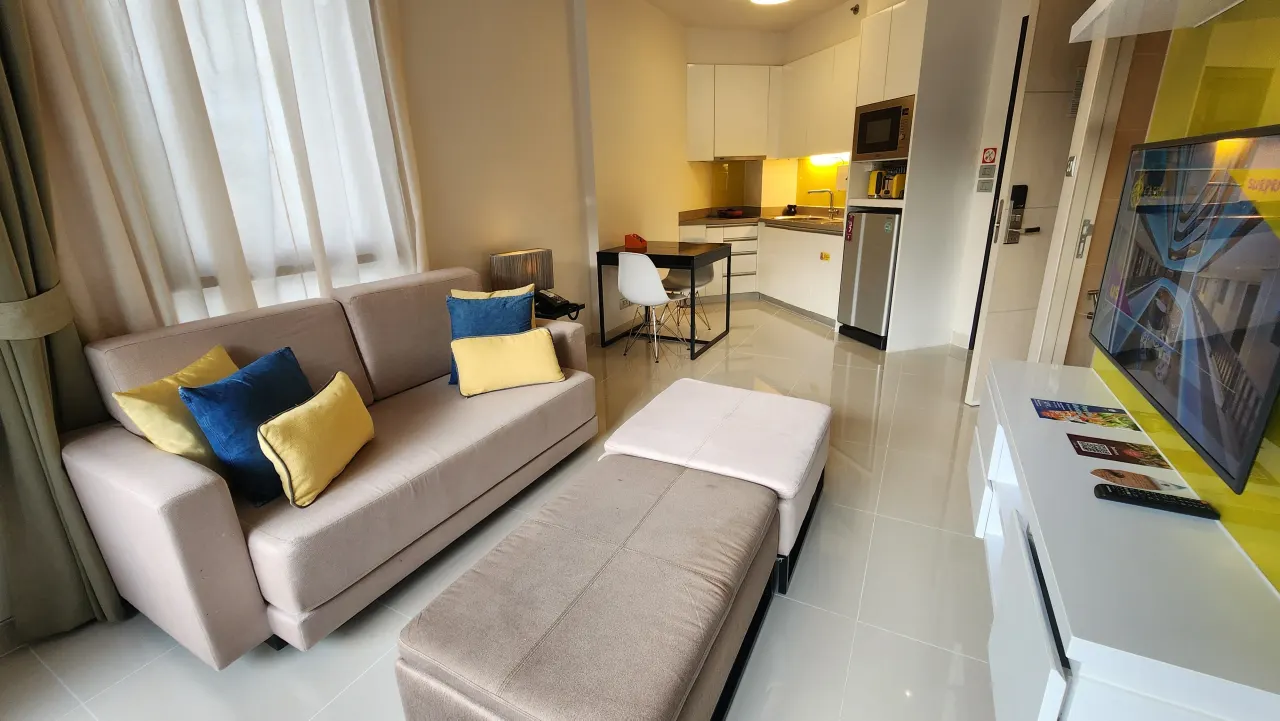 Condo · 1 bd · 1 ba · 45 m²