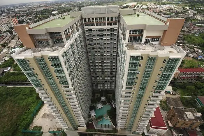The Fourwings Residence