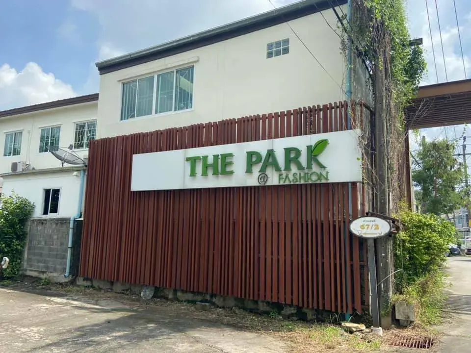 The Park At Fashion
