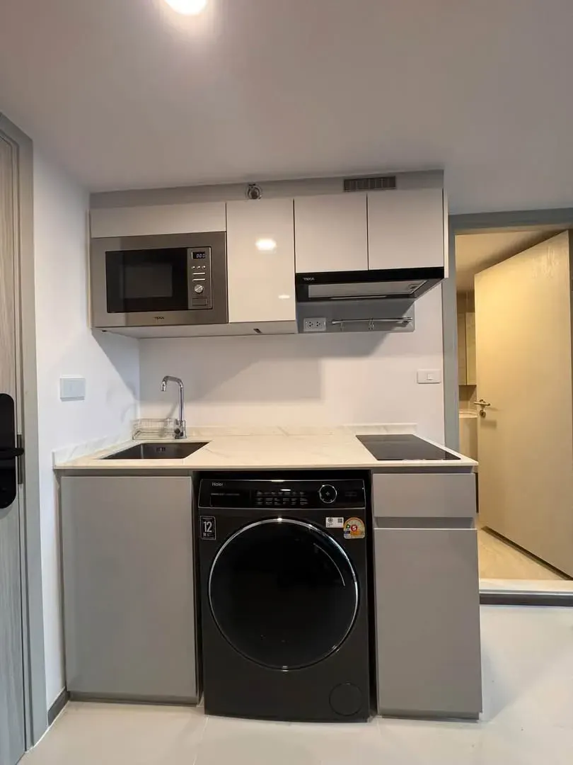 1 ห้องนอน · 1 ห้องน้ำ · 37 m²