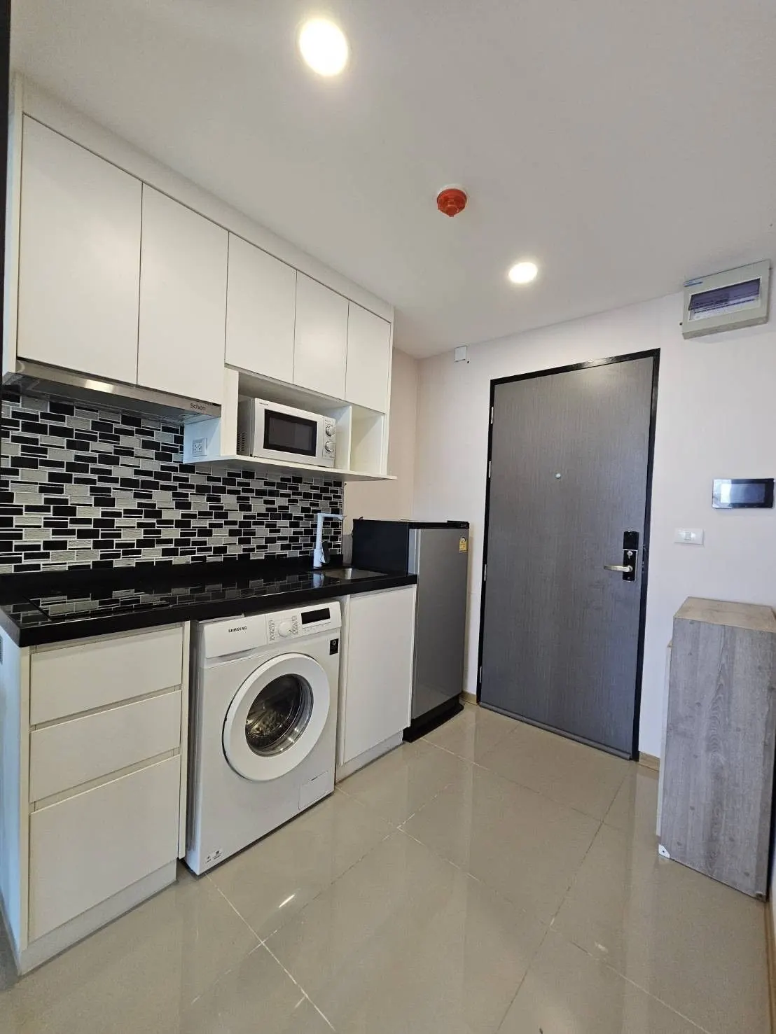 1 ห้องน้ำ · 25 m²