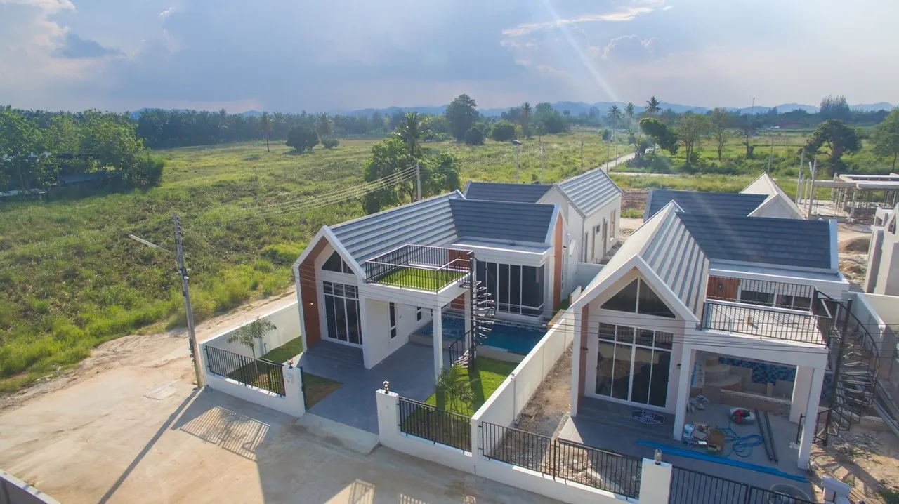 Green Home Pool Villa at Hua Hin