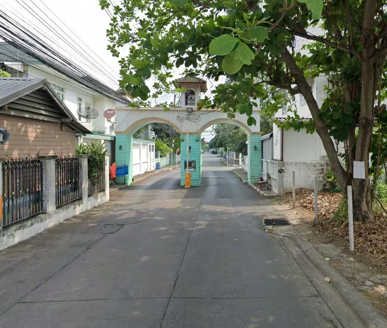 Baan Kluai Mai Bang Bon