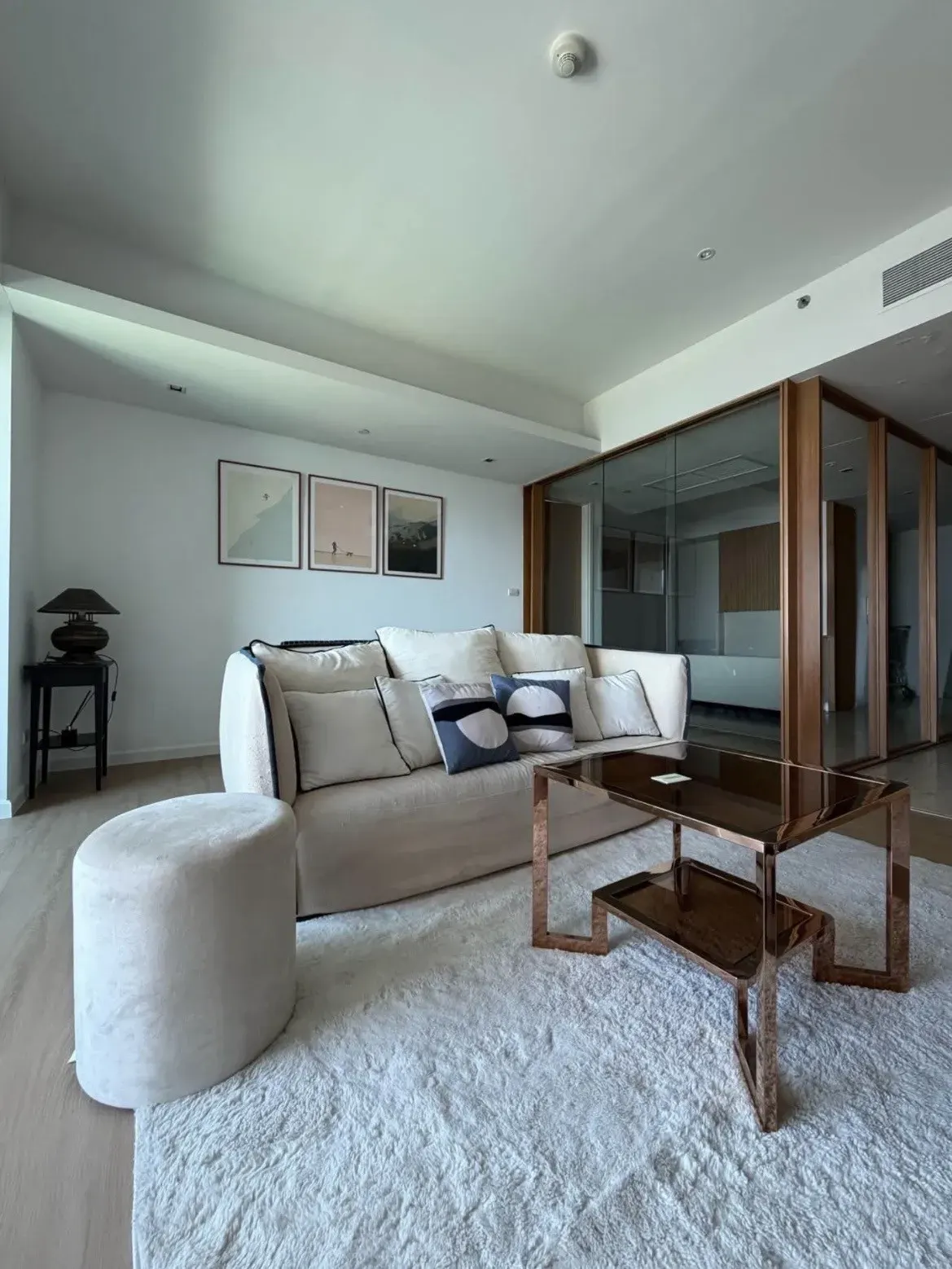 1 ห้องนอน · 1 ห้องน้ำ · 62 m²