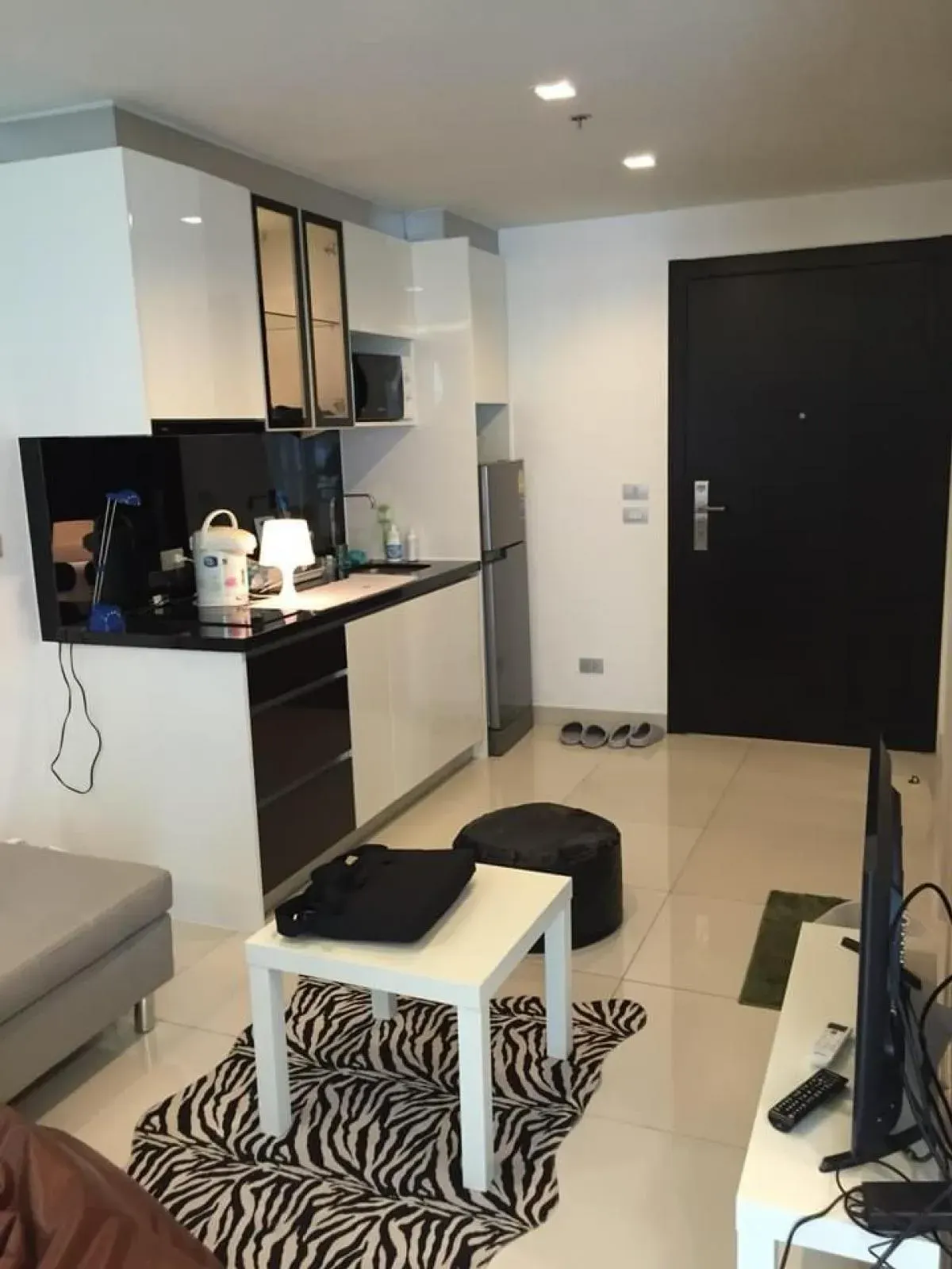 Condo · 1 ห้องน้ำ · 40 m²