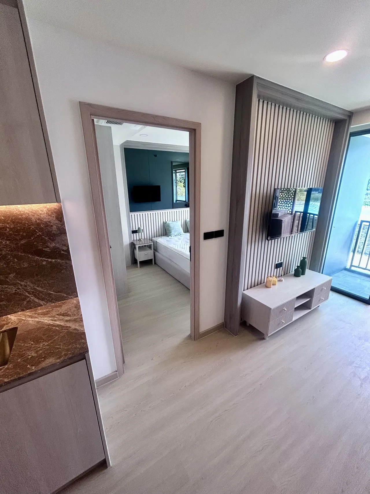 1 ห้องนอน · 1 ห้องน้ำ · 36 m²