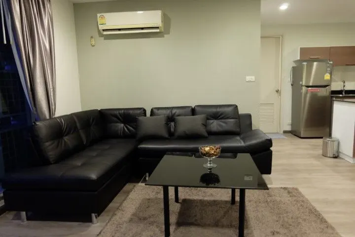 Condo · 2 ห้องนอน · 2 ห้องน้ำ · 77 m²