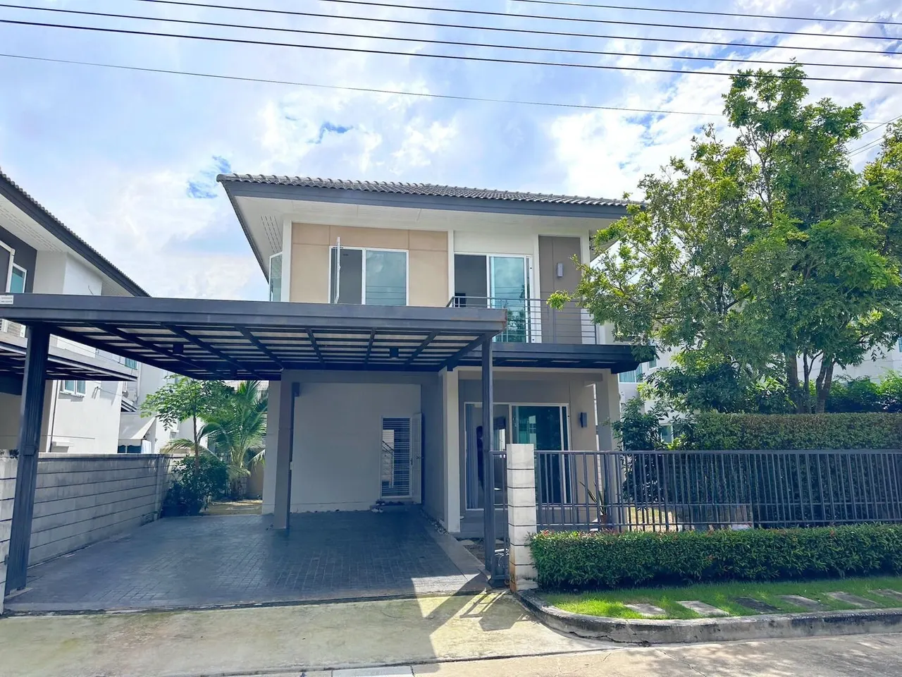 House · 3 ch. · 3 sdb · 150 m²