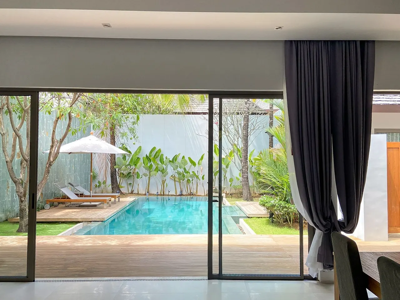 Villa · 3 ห้องนอน · 3 ห้องน้ำ · 390 m²