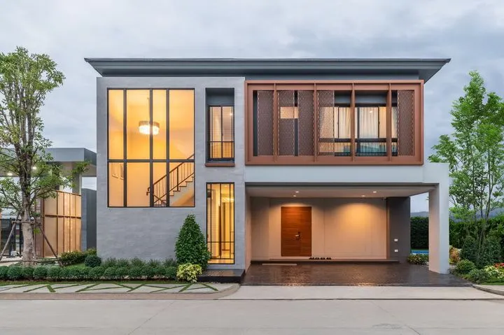 Villa · 4 ห้องนอน · 5 ห้องน้ำ · 303 m²