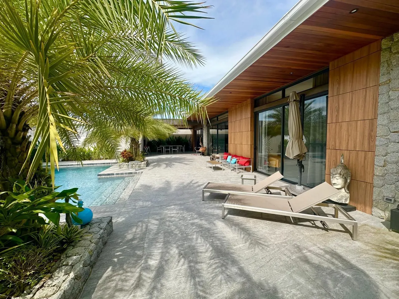 Kokyang Paradise Villas