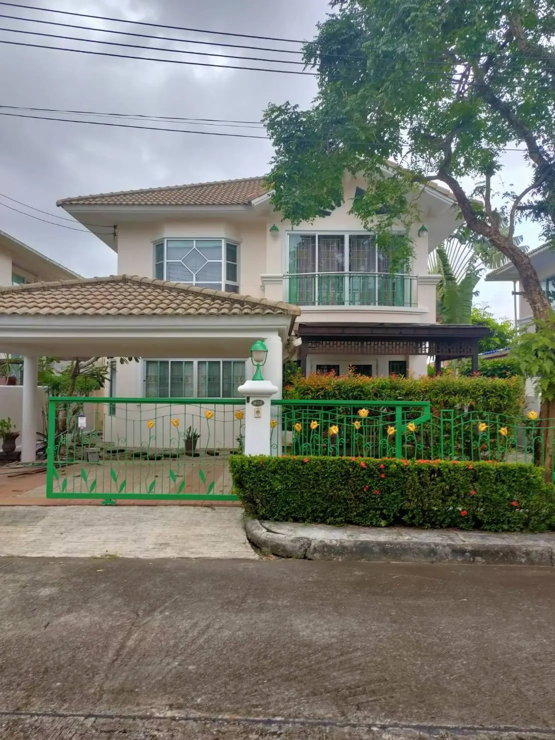 House · 3 ch. · 3 sdb · 185 m²