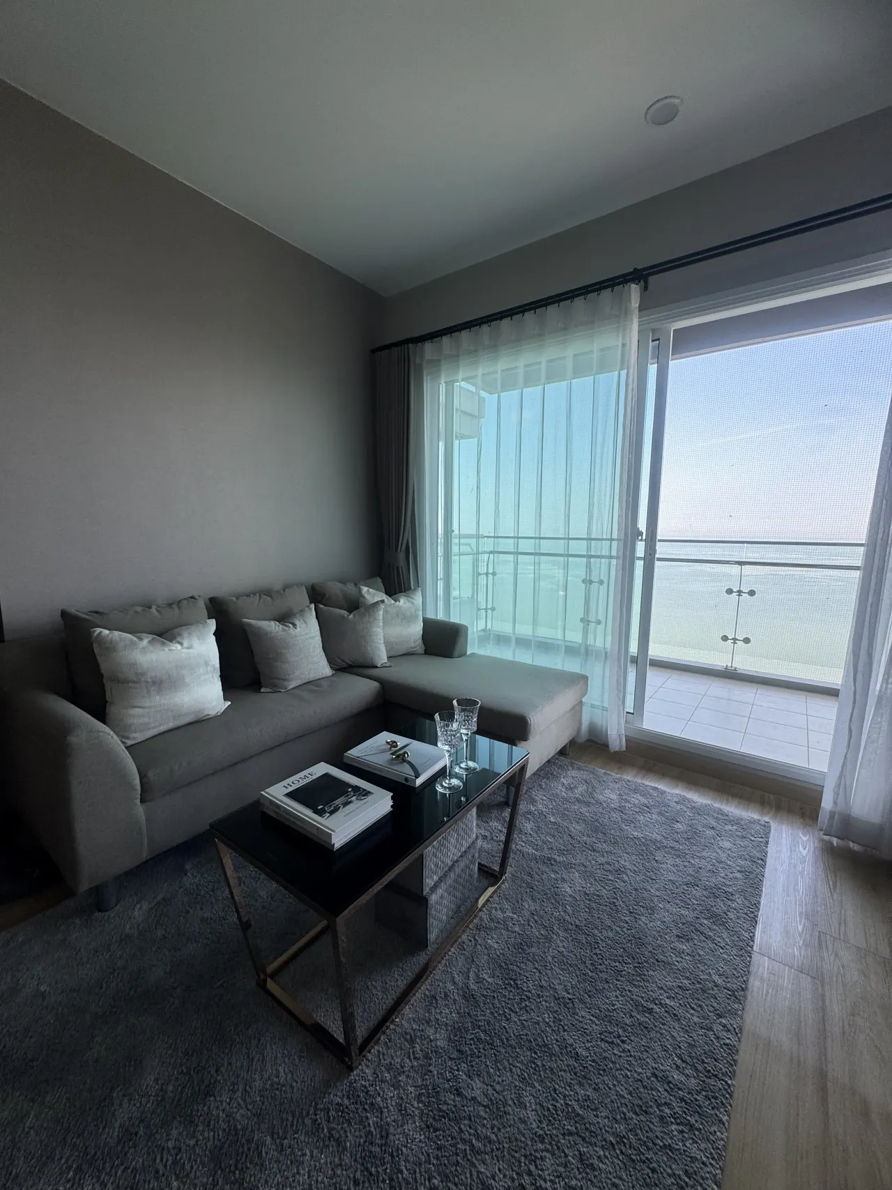 Condo · 2 ห้องนอน · 2 ห้องน้ำ · 70 m²
