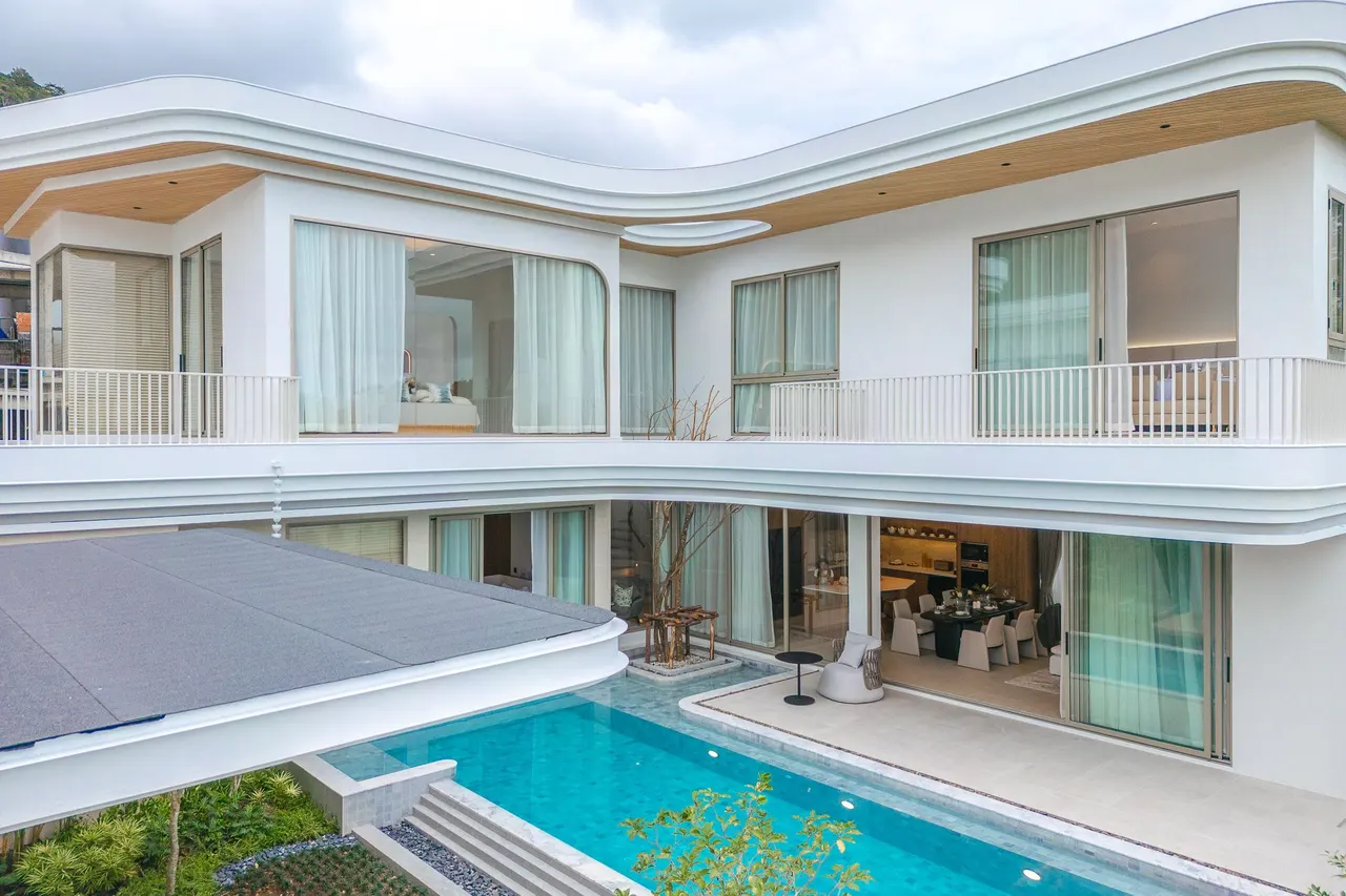 Villa · 4 室 · 5 卫 · 544 m²