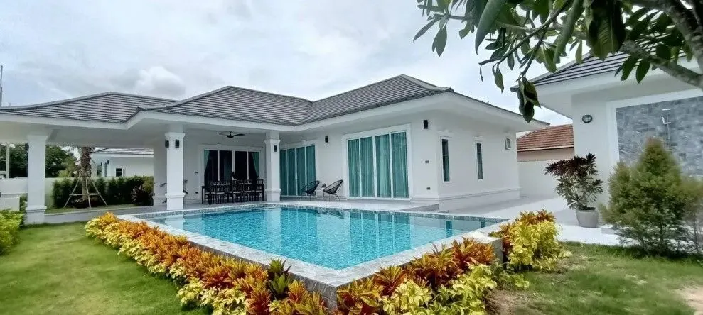 Villa · 3 室 · 3 卫 · 524 m²