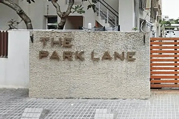 The Park Lane 12