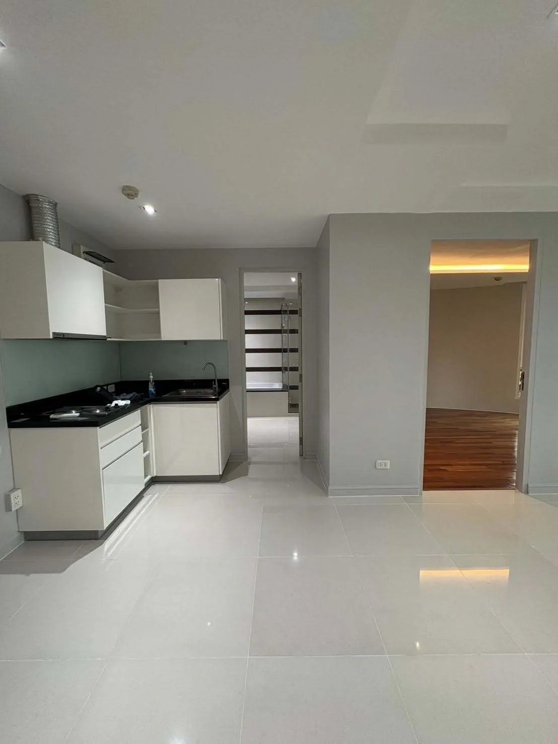 Condo · 1 室 · 1 卫 · 50 m²