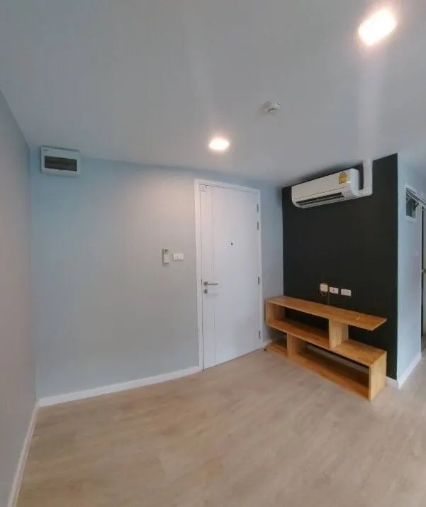 Condo · 1 室 · 1 卫 · 28 m²