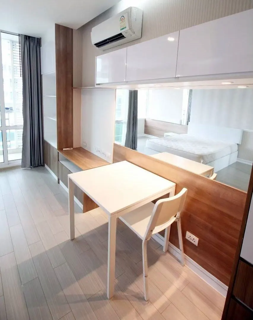 Condo · 1 室 · 1 卫 · 30 m²