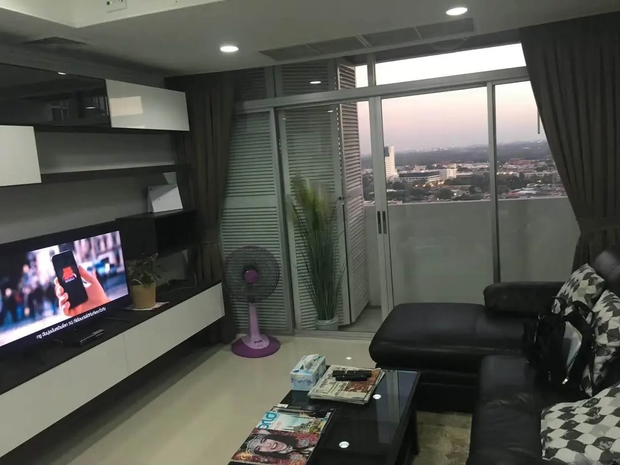 3 сп. · 3 ванн. · 130 m²