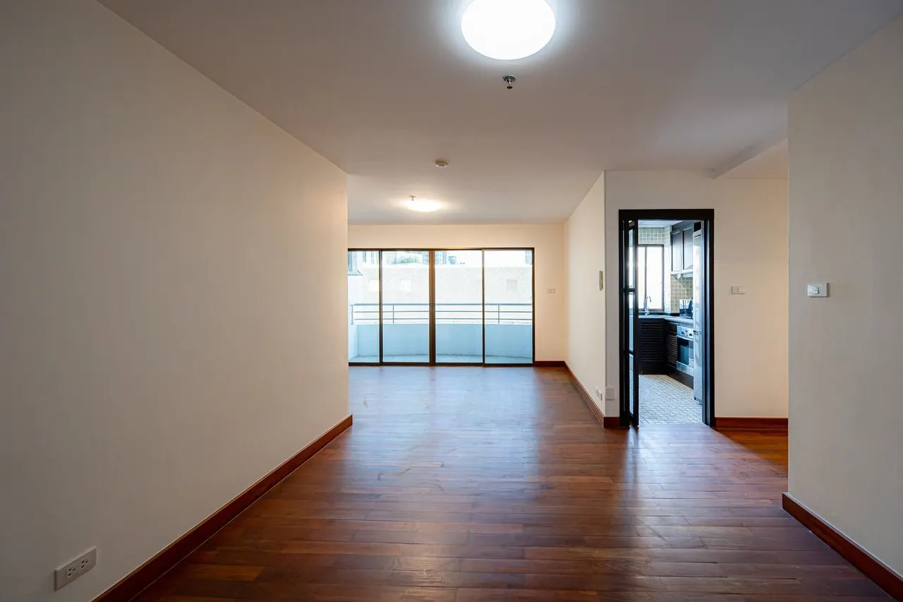 Condo · 2 bd · 2 ba · 96 m²