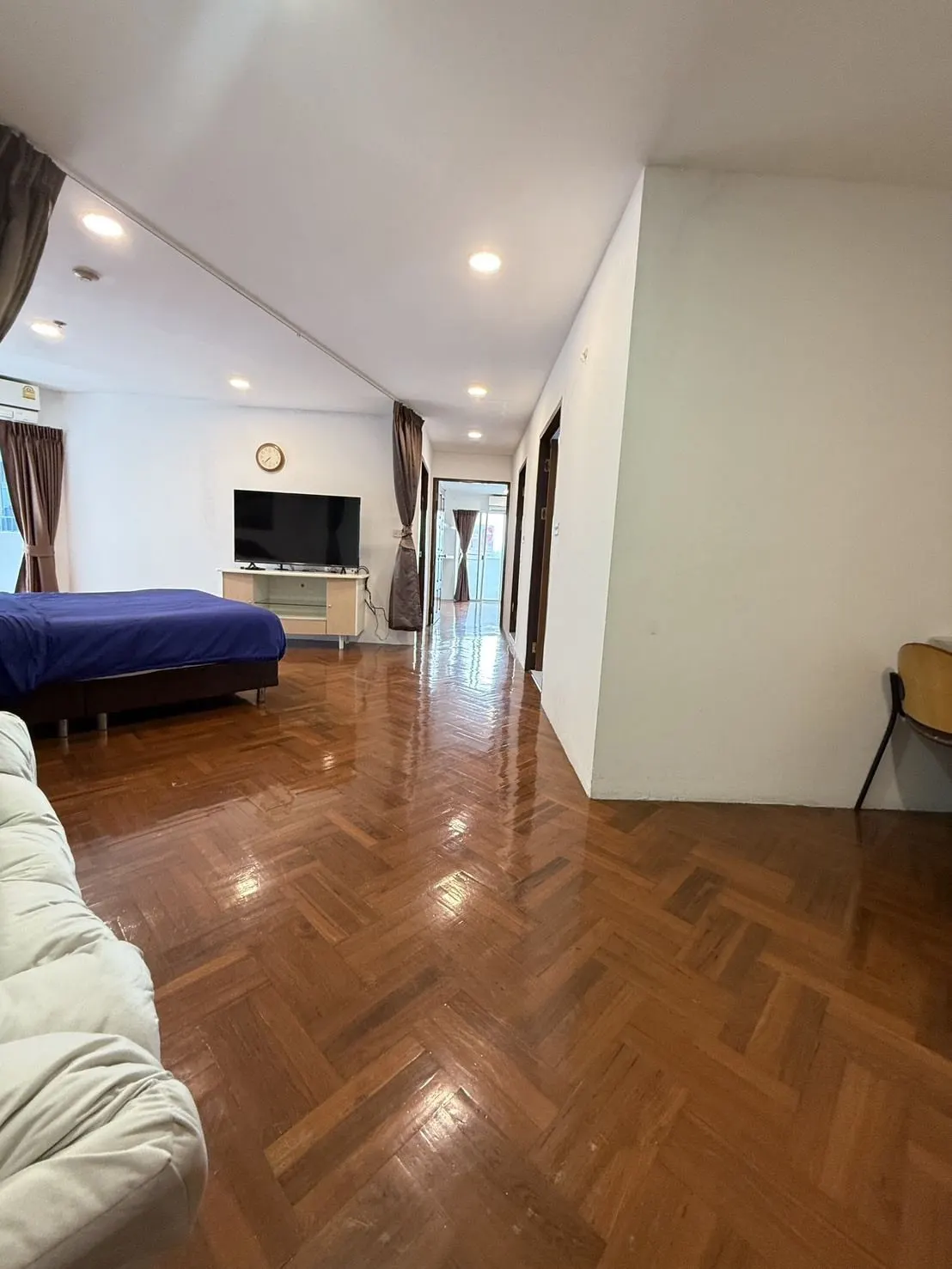 Condo · 2 bd · 2 ba · 93 m²