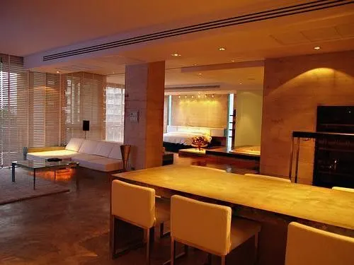 Condo · 2 室 · 2 卫 · 200 m²
