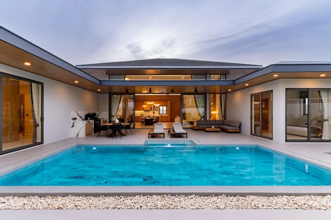 Villa · 3 ห้องนอน · 3 ห้องน้ำ · 201 m²