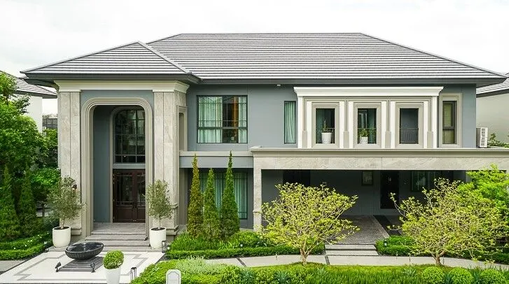 House · 4 bd · 5 ba · 521 m²