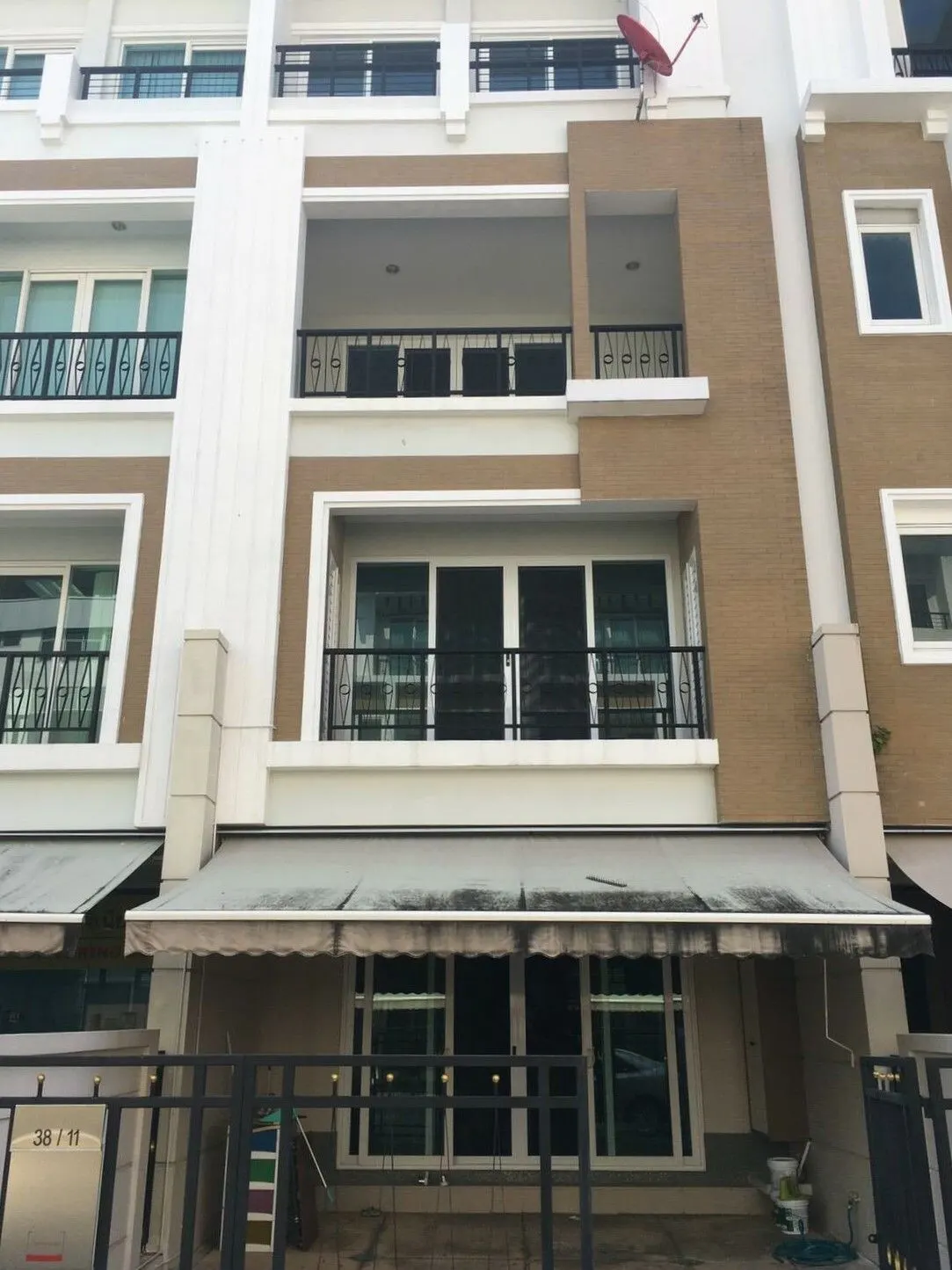 Townhouse · 3 ch. · 3 sdb · 242 m²