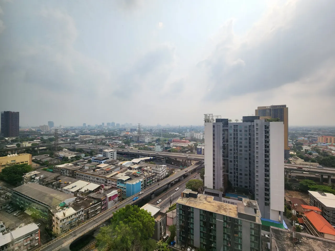 Condo · 1 bd · 1 ba · 37 m²
