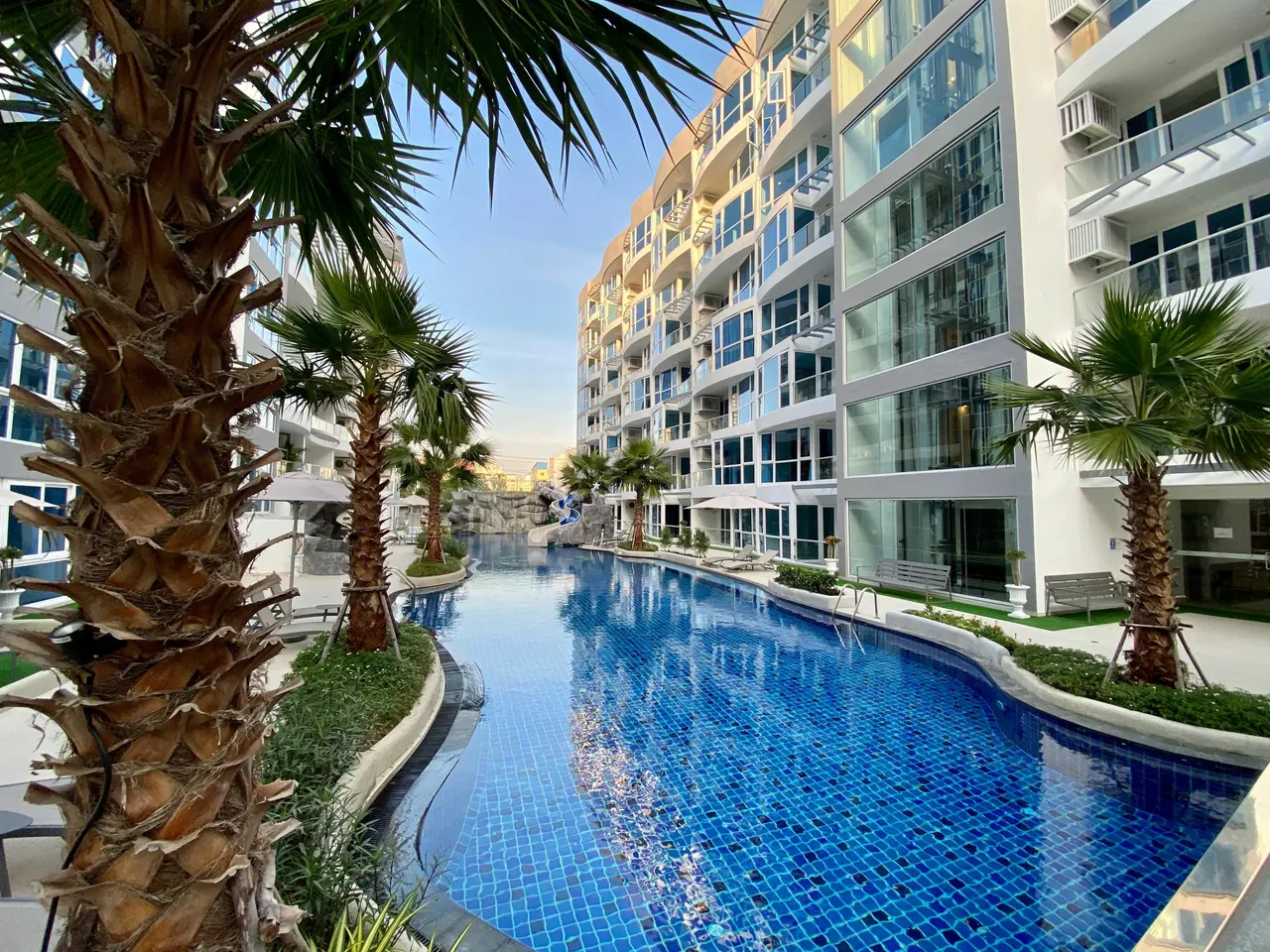 Grand Avenue Residence