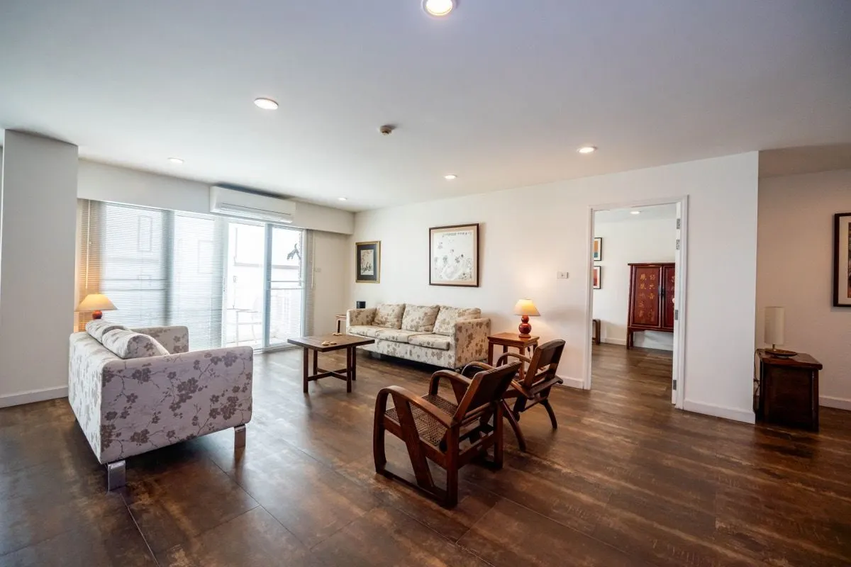 Condo · 3 室 · 3 卫 · 250 m²