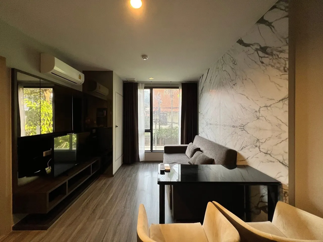 Condo · 1 bd · 1 ba · 35 m²