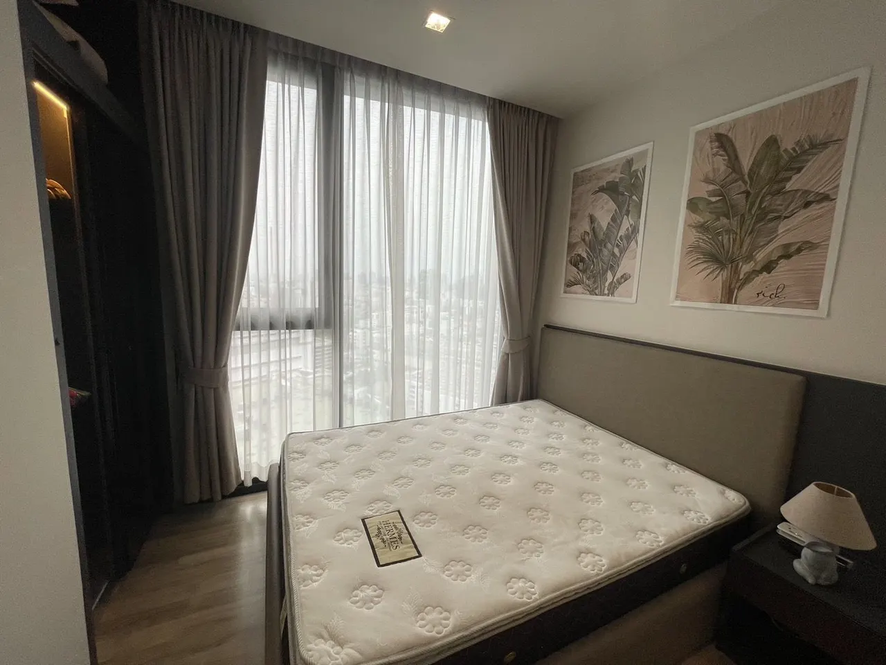 Condo · 1 сп. · 1 ванн. · 27 m²