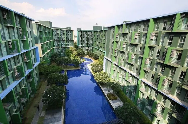 Parc Exo Condominium