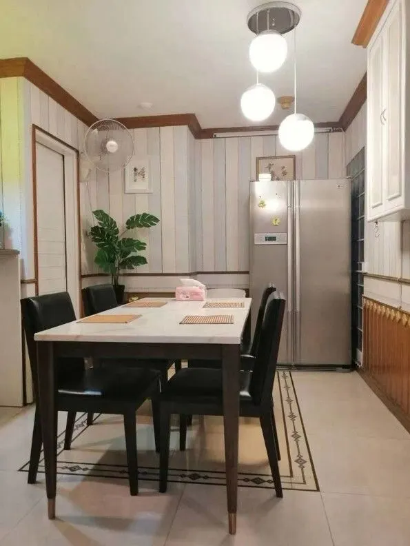 Condo · 3 ห้องนอน · 3 ห้องน้ำ · 142 m²