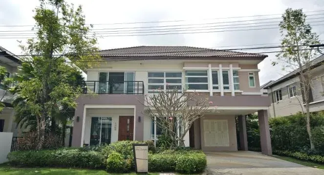 Bangkok Boulevard Ram Intra 2