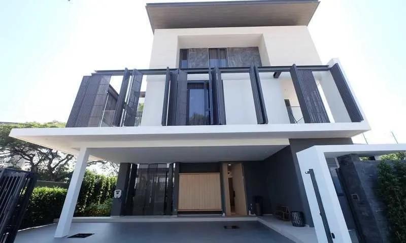 House · 4 ch. · 4 sdb · 516 m²