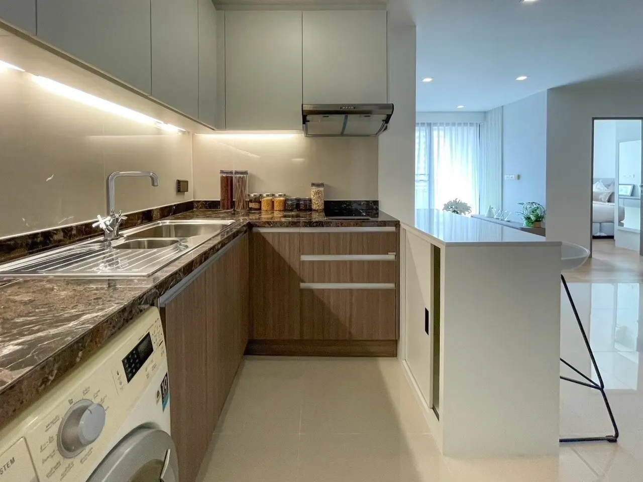 Condo · 2 ห้องนอน · 2 ห้องน้ำ · 72 m²