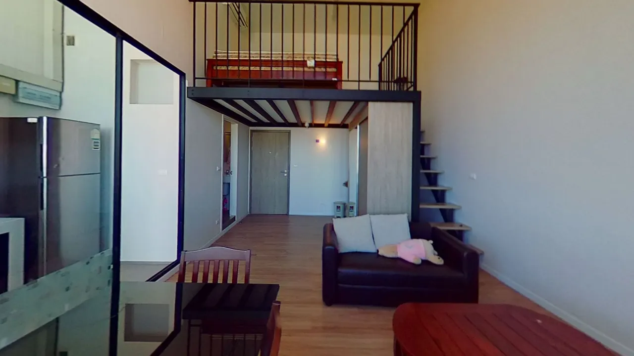 Condo · 1 室 · 1 卫 · 42 m²