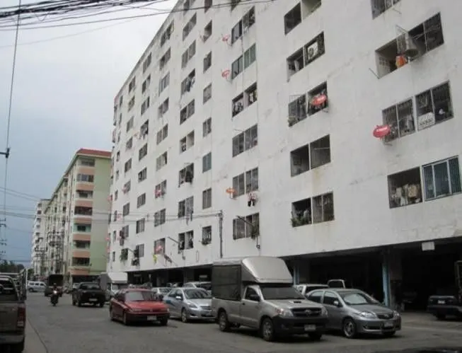 Bangkapi Condotown
